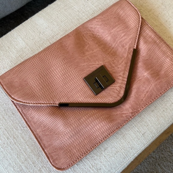 NWOT BCBG pink snake envelope clutch - Picture 3 of 3